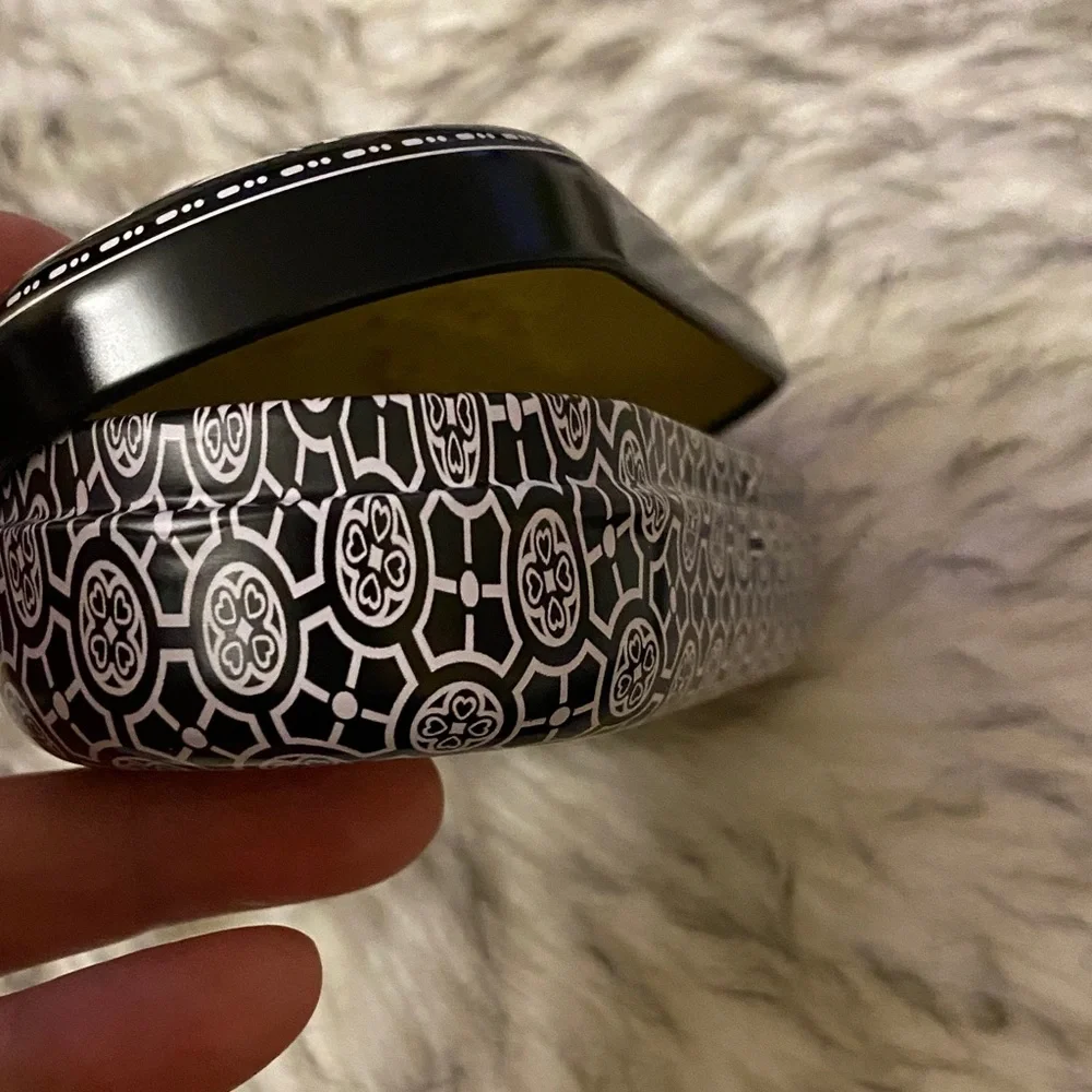 Brighton Monochrome Floral glasses Case